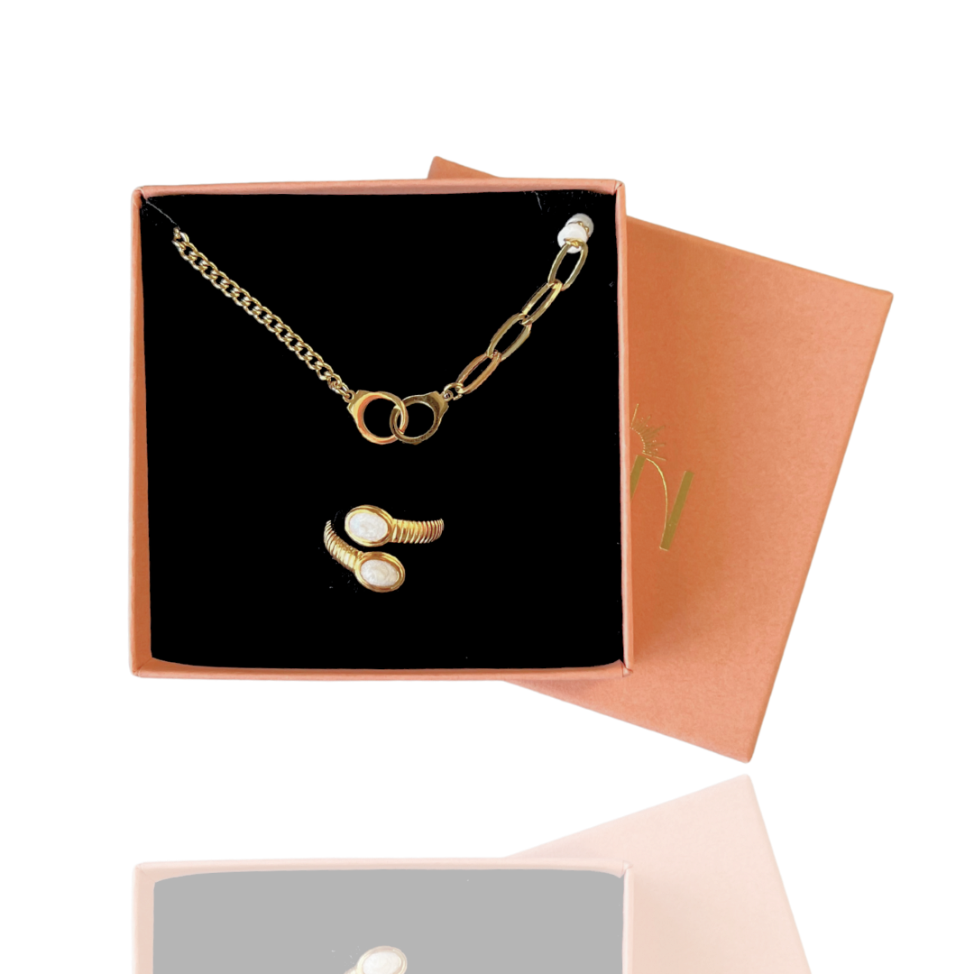 Coffret Noël Lola  + Pochette Cadeau offerte Écrin Divin